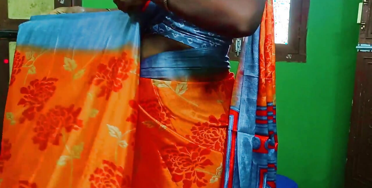 Ammu After Bath Dress Changing Showing Boobs