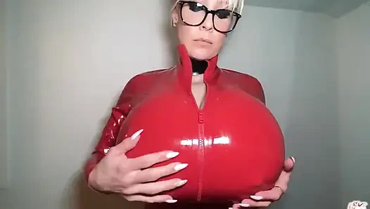 Gara-gara nggak kuat lagi, aku nggak bisa menutup jaketku gara-gara toket besar itu!