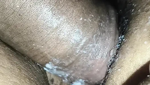 Dasi Bengalli babhi anil sikişiyor