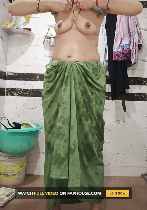 Priya si kakak ipar india lagi pamer tebalnya