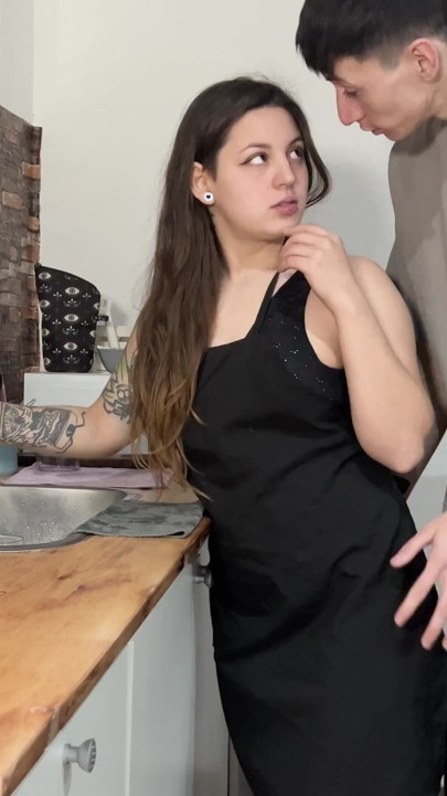 My friend goes in to take a shower and I fuck his girlfriend's whore | Clip 1