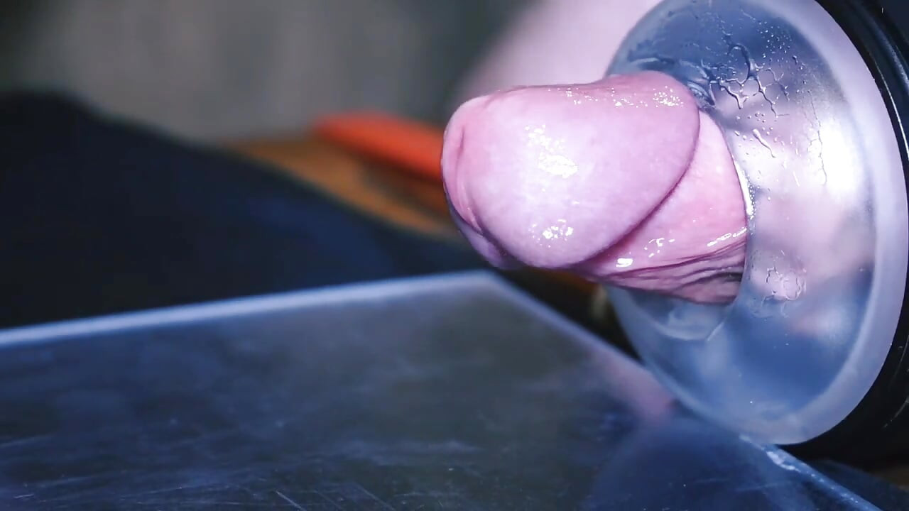 ASMR FLESLIGHT CLOSE UP FUCK AND SLOW MOTION CUMSHOT