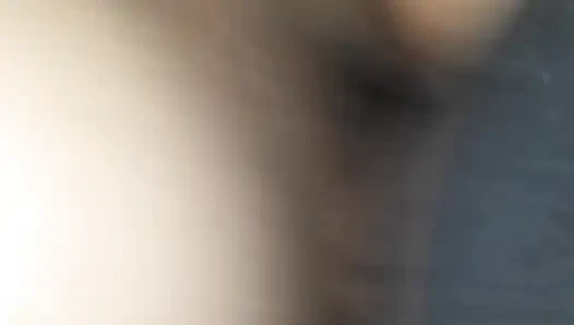 Отчим ужасно меня трахает