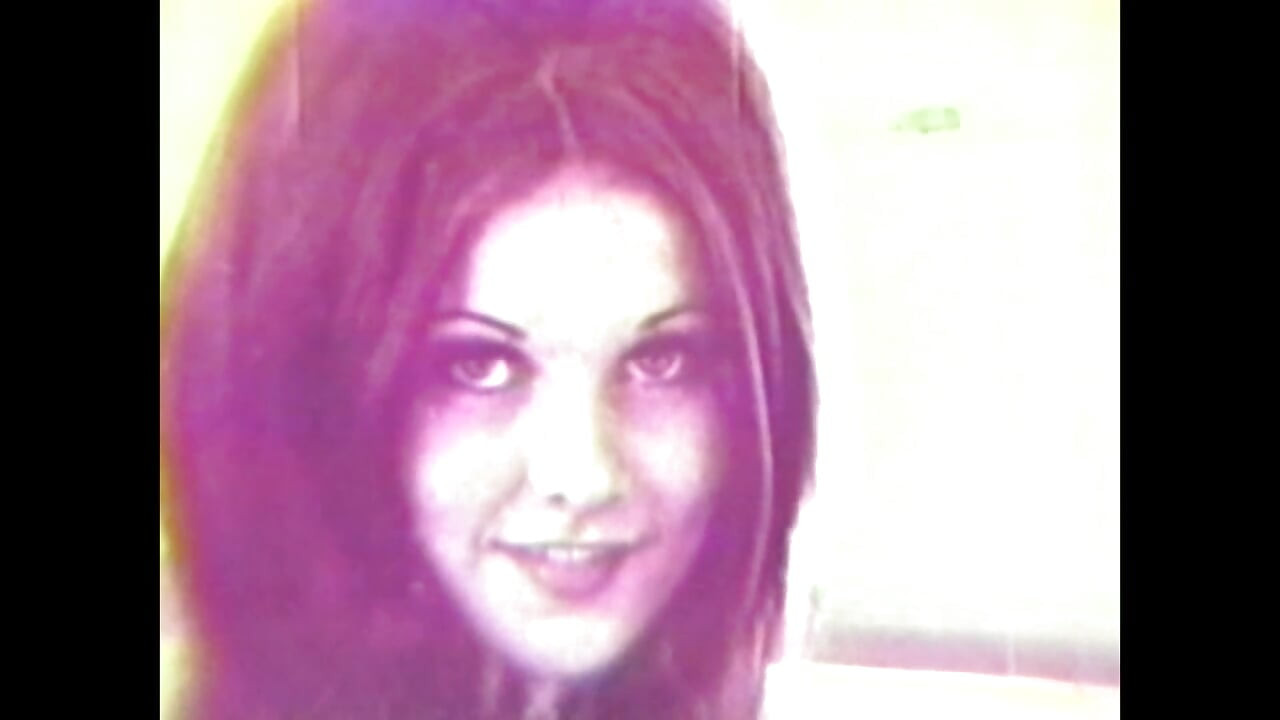 豚が私の膣を食べる