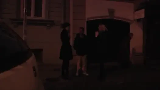 Sarışın Otobüste Sert Sikiliyor