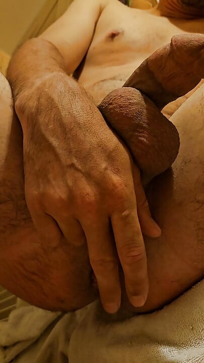Masturbate with Pleasure