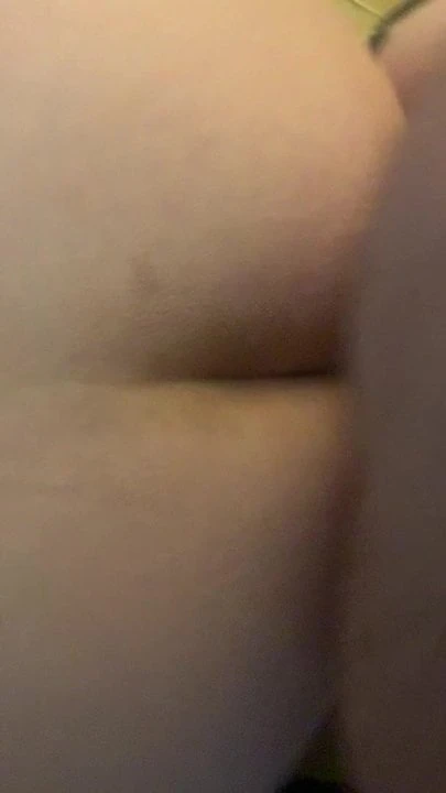 Giving the wife a quick fucking