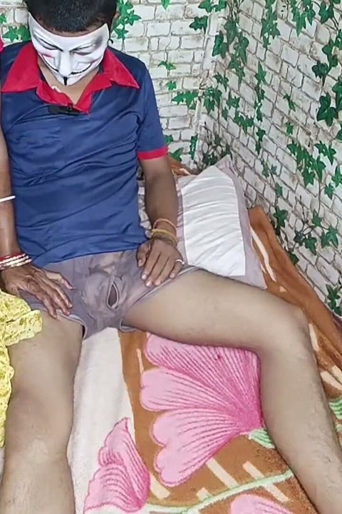 The Stepson Fucked His New Stepaunt's Tight Pussy with a 9-inch Dragon Condom and Made Her Squirt