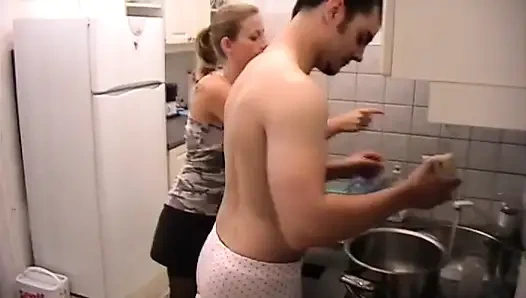 I want my kitchen to shine, slave!