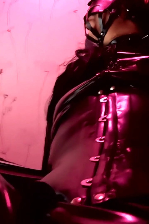 Veliki kurac, trans, jebanje, rob, BDSM, vrući fetiš