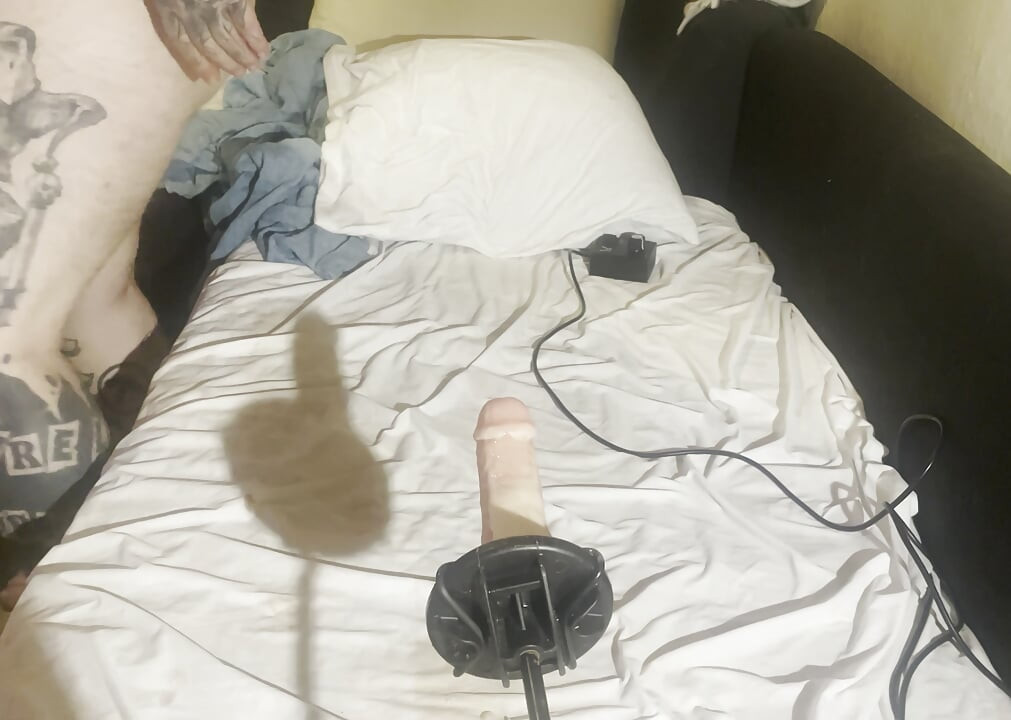 Fuck machine takes me doggy style and fucks my ass in close-up