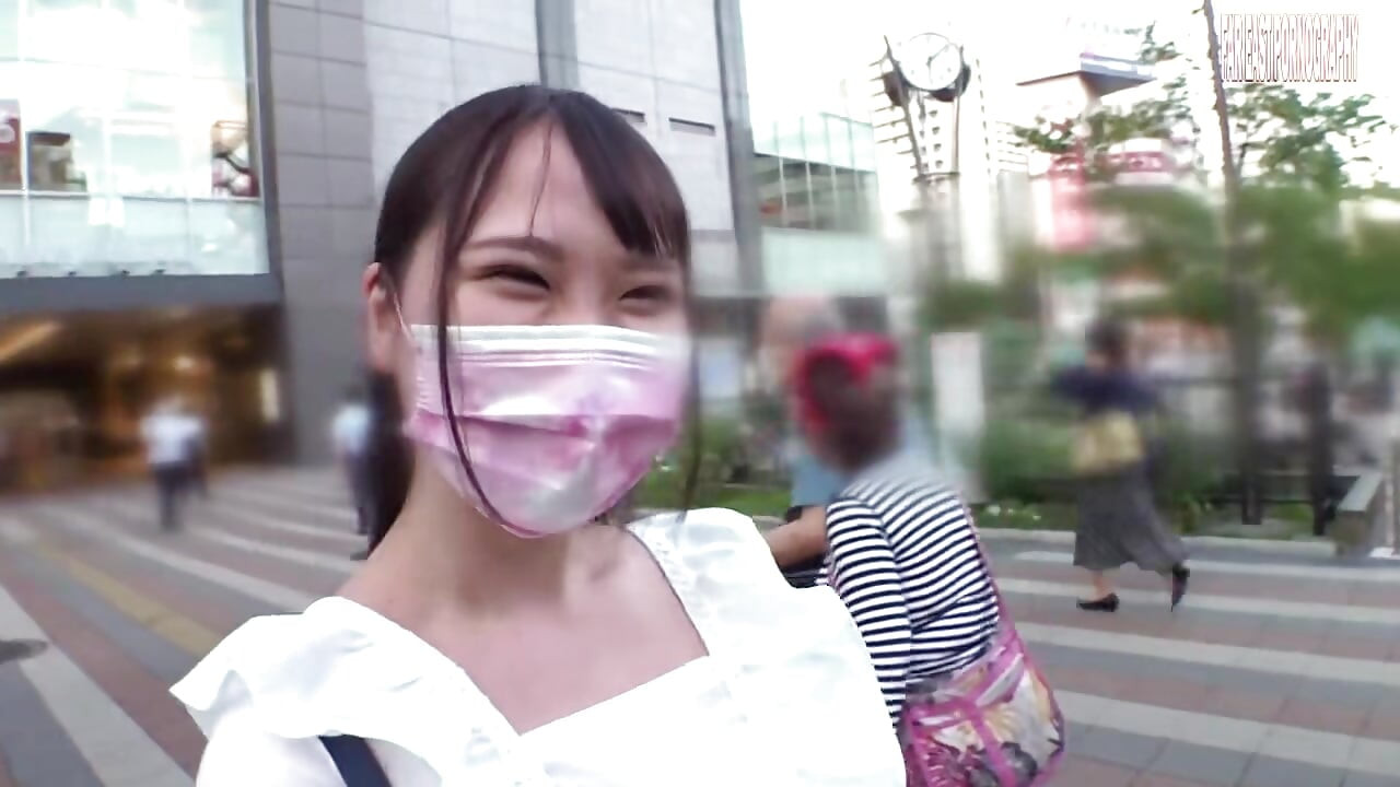 她优雅的存在激起了我内心深处的东西 - 1