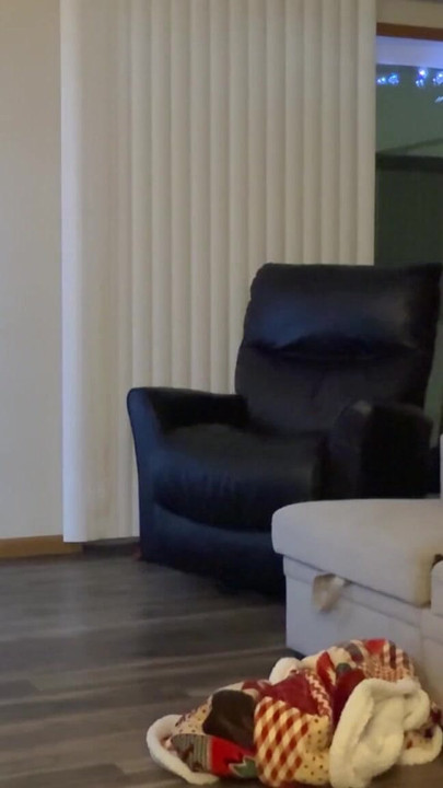 หีรุ่นแม่น่าเย็ดสุดอบอุ่นที่จะใช้สําหรับคนทํางานหนัก คลิป 1