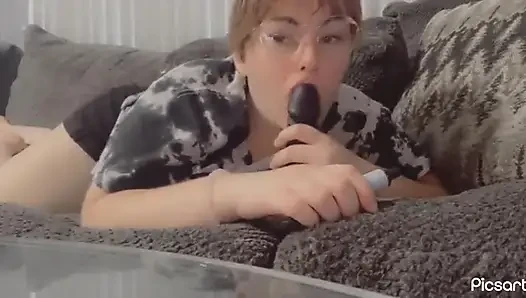 Netflix & Chill; Smoking BJ