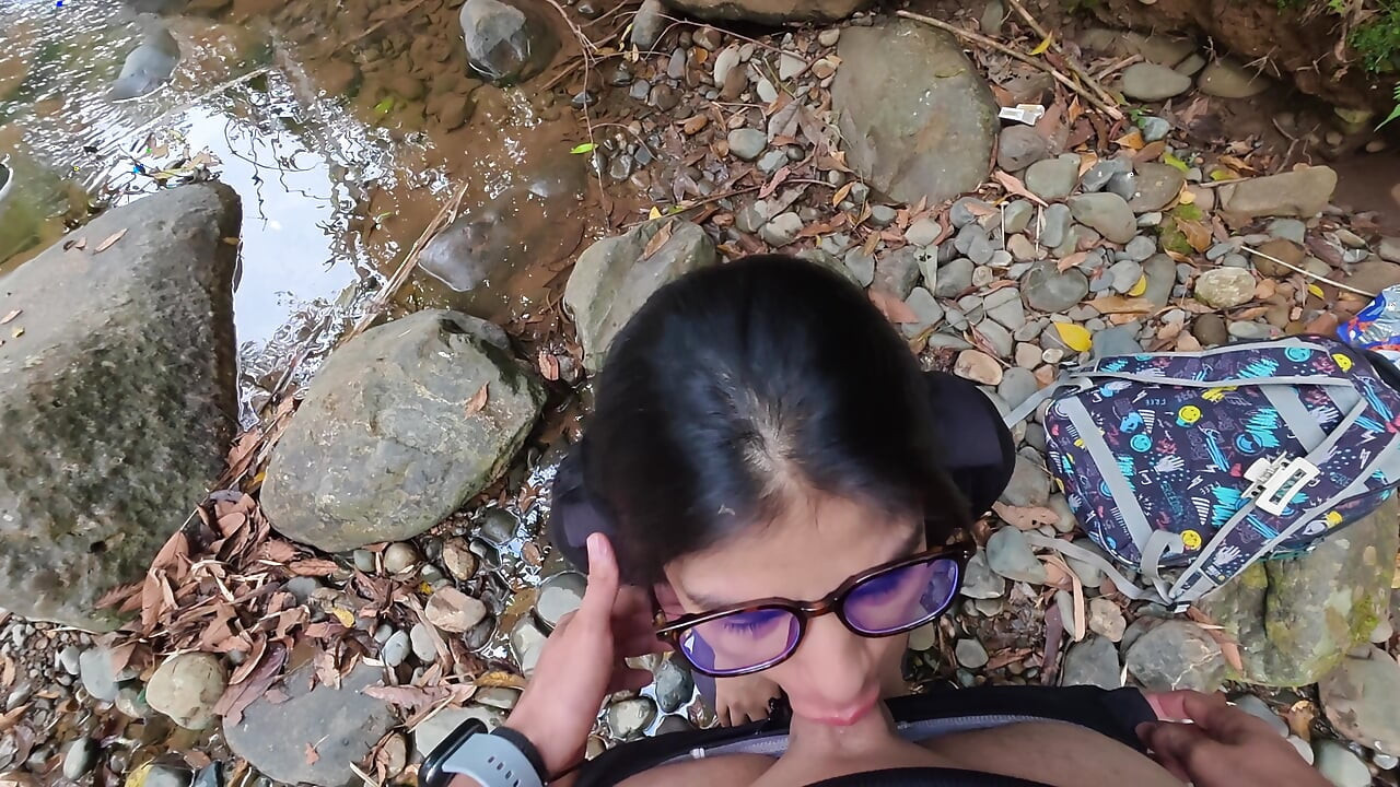 PART ONE fucking in the river.. SEX IN PUBLIC a madness lets her face be filled with cum