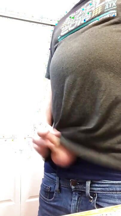 Jerk with the bearded gay Stepdaddy and eat your cum with him