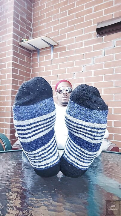 Drkanje prstima i taban prelaz (2025)