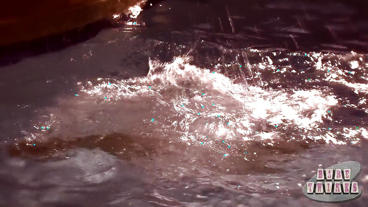 Swimming Pool Fuck Has Creepy Surprise Ending!