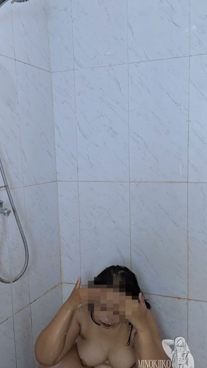 Naughty Civil Servant Trims Her Bush While Bathing Before Cheating With Her New Supervisor - Minokiiko | Clip 1