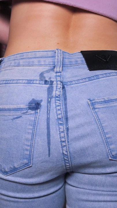Cumming in my Maid's SEXY Ass with Jeans while she was Washing Dishes in the Kitchen (FREE USE) | Clip 3