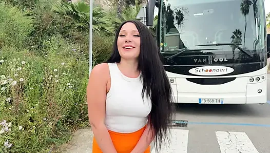 I Have Outdoor Sex with Perfect Body Latina I Find on the Street - Lola Bratz