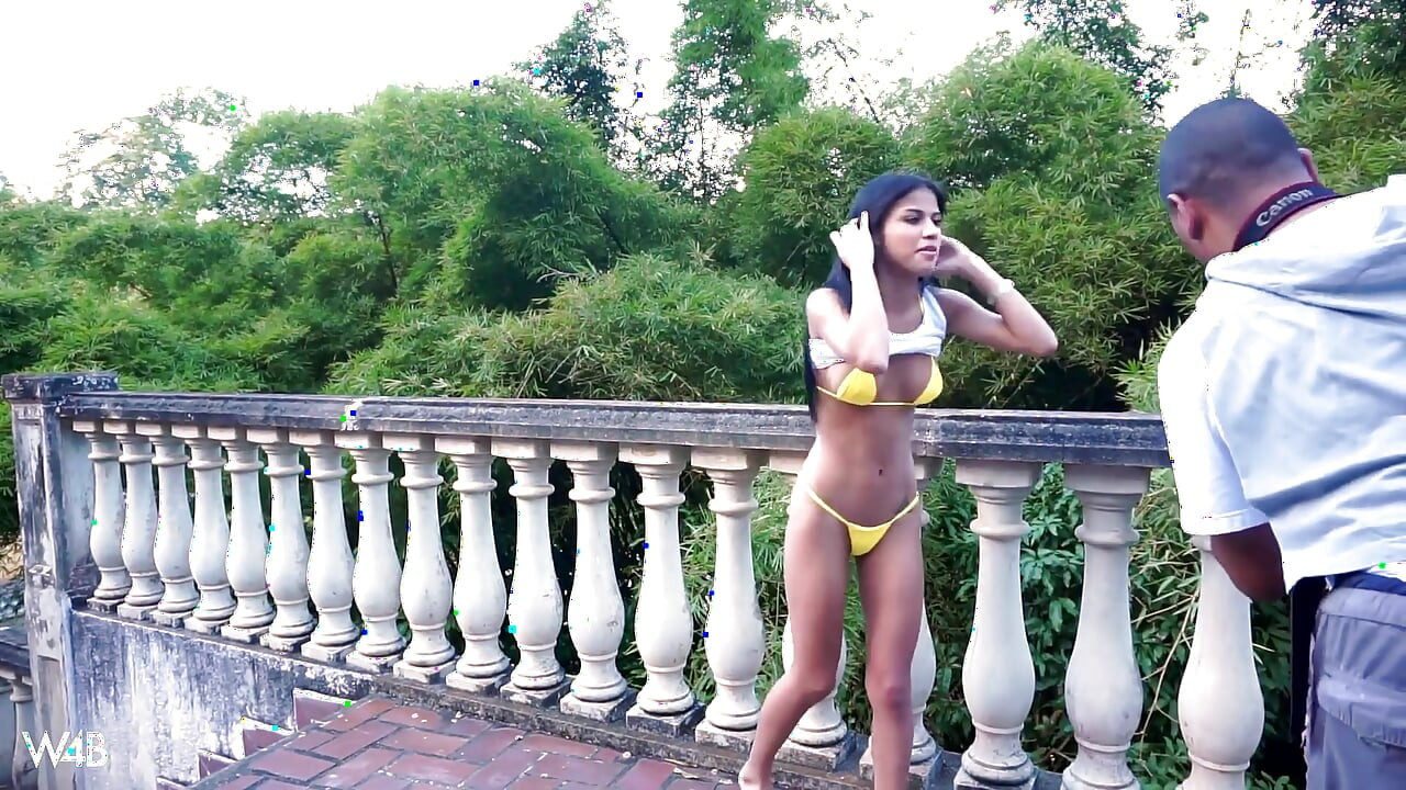 Sarı Bikini
