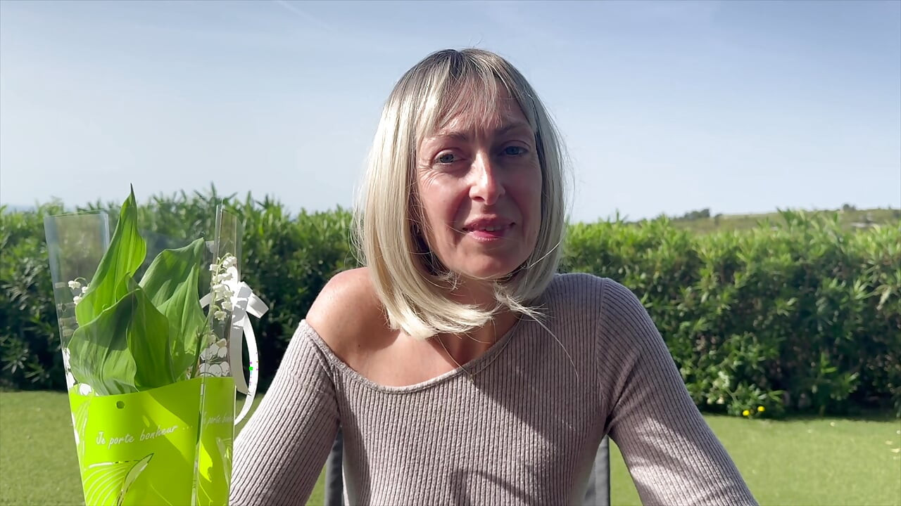 Lena, 40 jaar oude MILF uit Tours!
