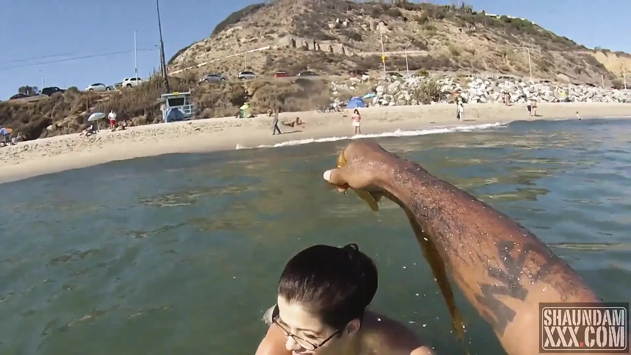 A DAY AT THE BEACH PART 2