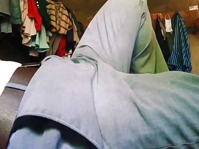 Asian Desi old man mastrubation big size