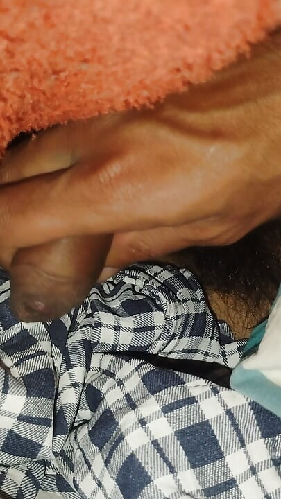 ใครอยากให้หีกูบ้าง