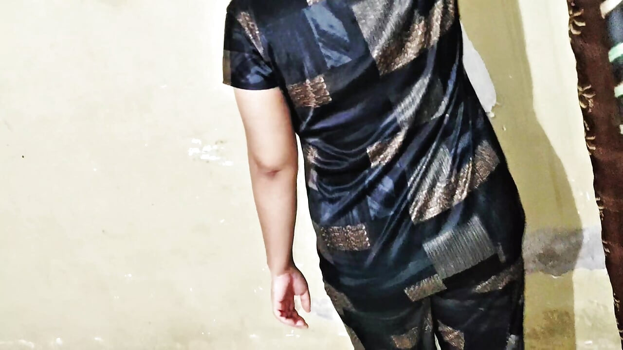 Fucking with Neighbour / Padosan Bhabhi ko Choda