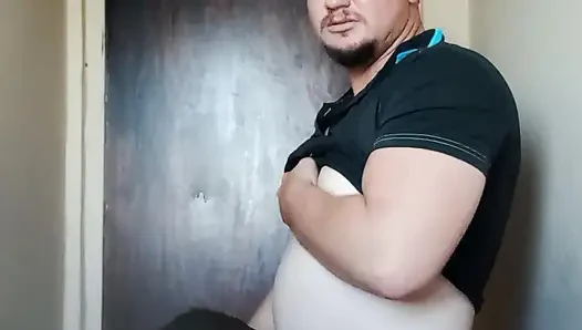 Amcık yalama, sakso ve ayakta domalarak sikiş