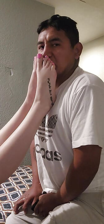 Godin Yessi