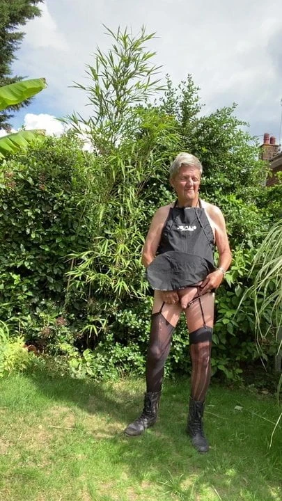 Wanking in garden