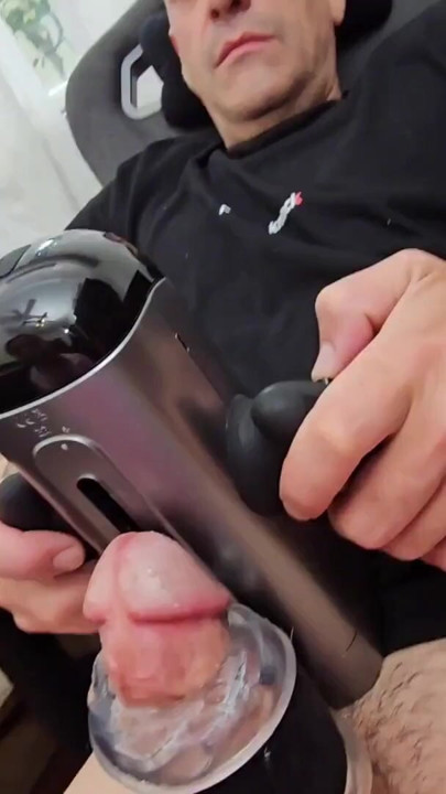testing a new toy "the handy stroker" of bad peach | Clip 2