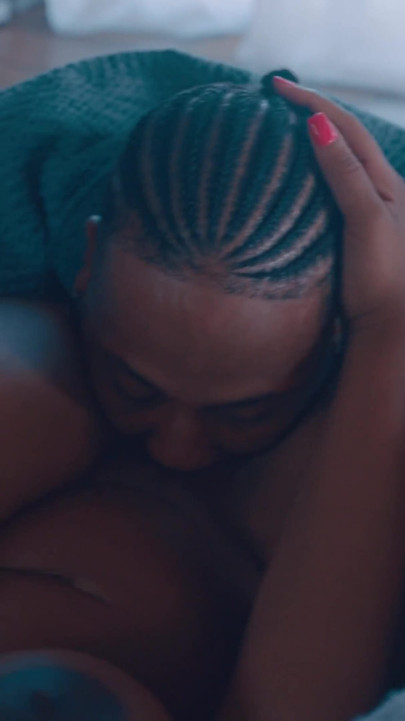 Busty Black Queen bliver kneppet godt af sin sorte konge