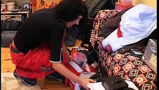 Alman Kapılarının Arkasında Özenle Siktir Edilir - Tam Film