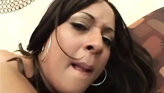 Ein heißer runder arsch für Mike Aufdschina 2017