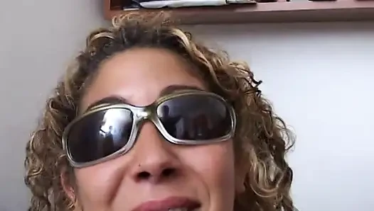 Amateur nahaufnahme video der versauten lesbenmädchen und ihren dreckigen spielen