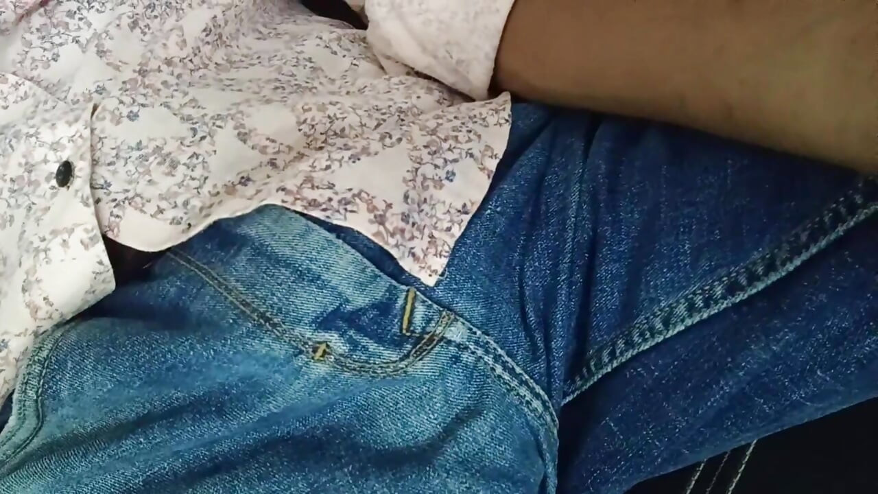 Desi shemale cumshot part -2