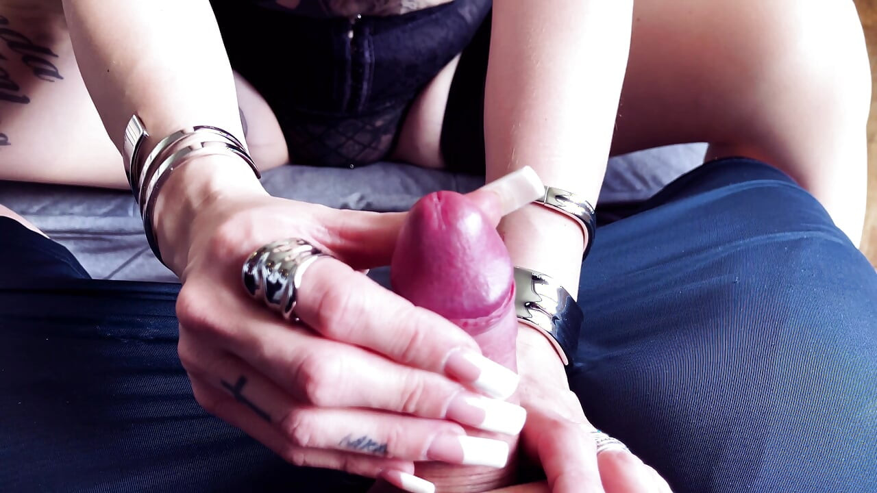 Najlon footjob