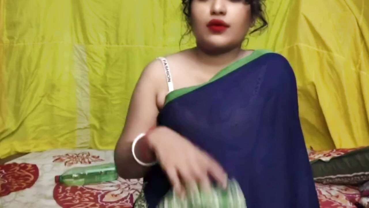 Choot par viry aur uski sauteli mammi ke saath jorad gand chudaee.