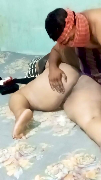 Desi Wife Sleepy Full Body Massage Husband😍 | Clip 1