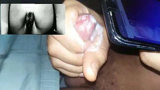 Мастурбирую с моей подругой на расстоянии на видеозвонке