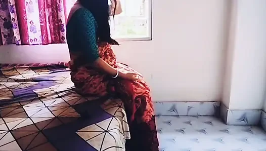 Kakak ipar india dengan kain sosis merah dengan toket besar lagi asik ngentot habis-habisan