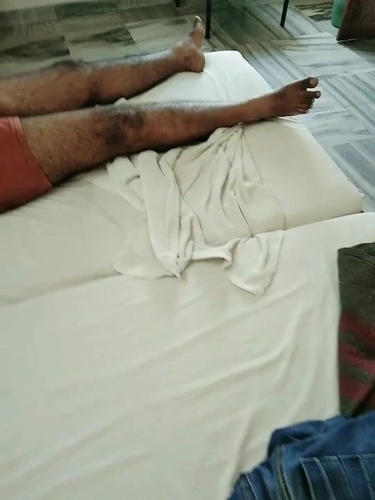 Playing with HAIRY Body..
