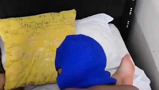 Dua pelacur sange berbagi satu kontol