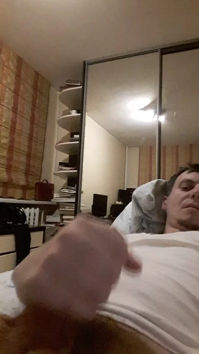 Video masturbating male