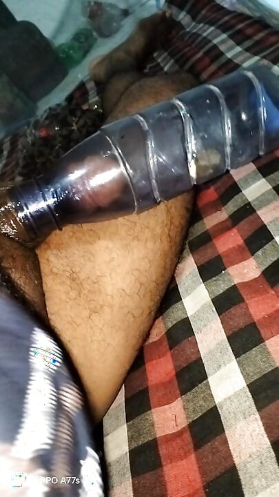 מאסטרבאטינג לחברה שלי מנג'ו ידב