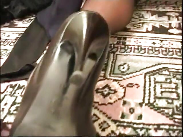 Redhead trans girl gets her butt hole pounded